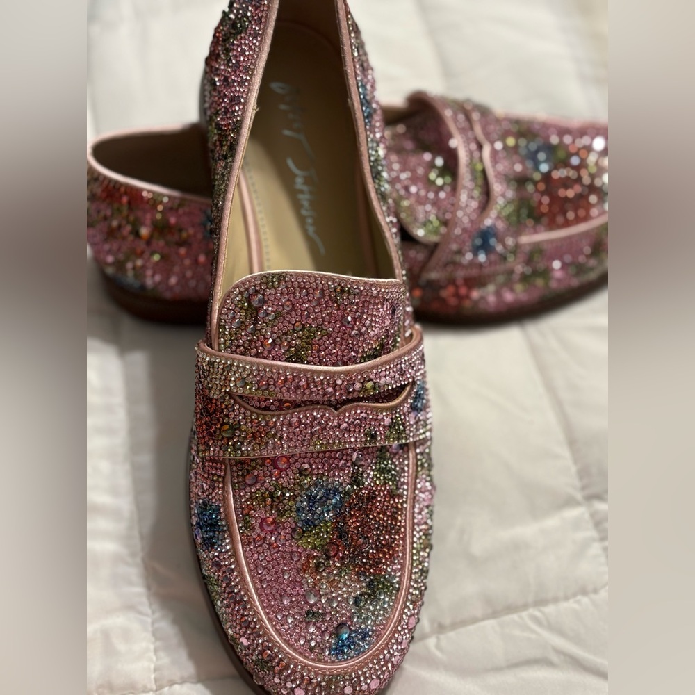 BETSEY JOHNSON SUPER FUN Elegant Pink Embellished Loafers